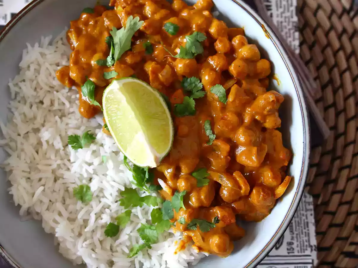 Curry de garbanzos, una receta vegana llena de sabor - foto 2