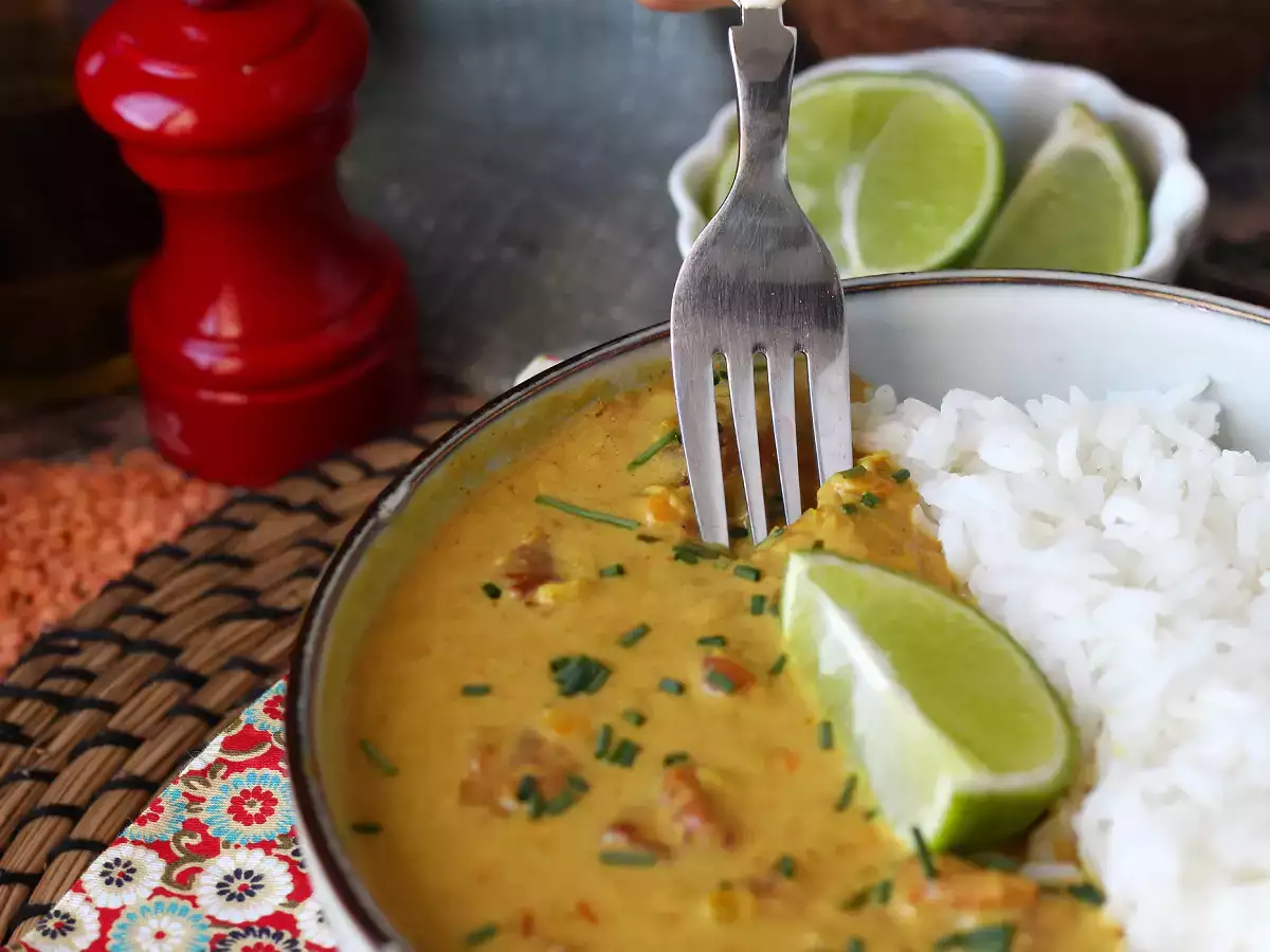 Curry de lentejas rojas con leche de coco: una receta fácil y cremosa - foto 4