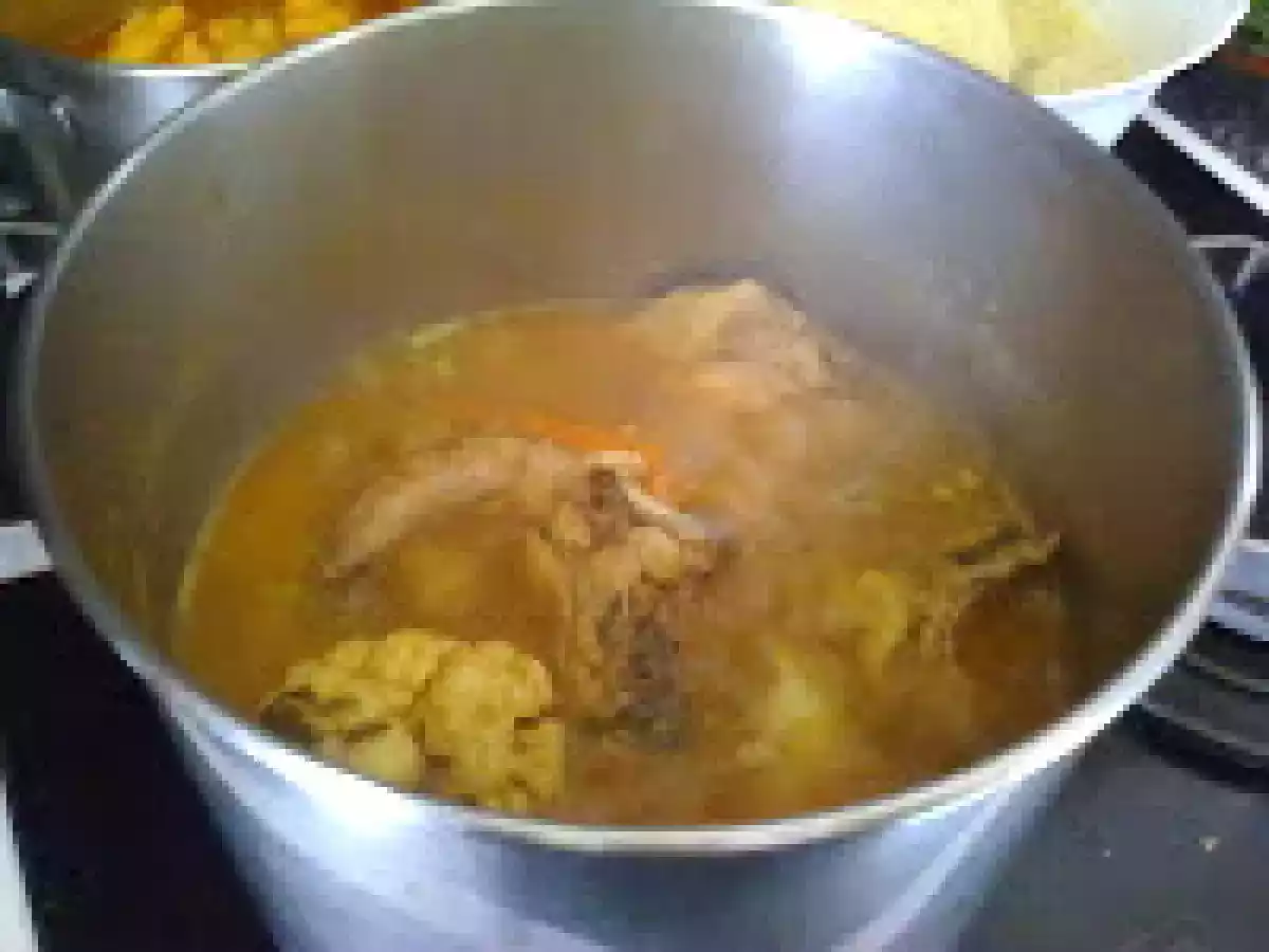 Cuscus con pollo y verduras - foto 2