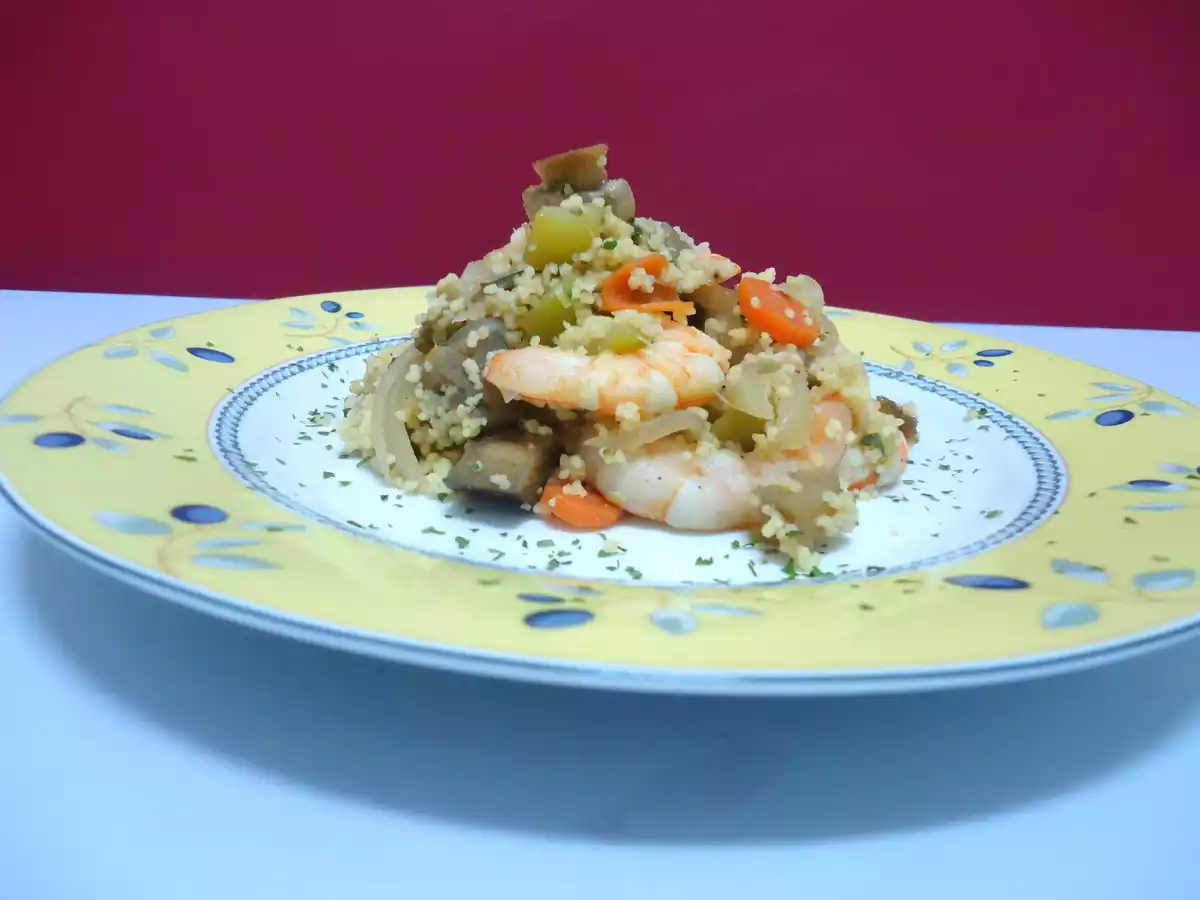 Cuscus de verduras y langostinos - foto 2