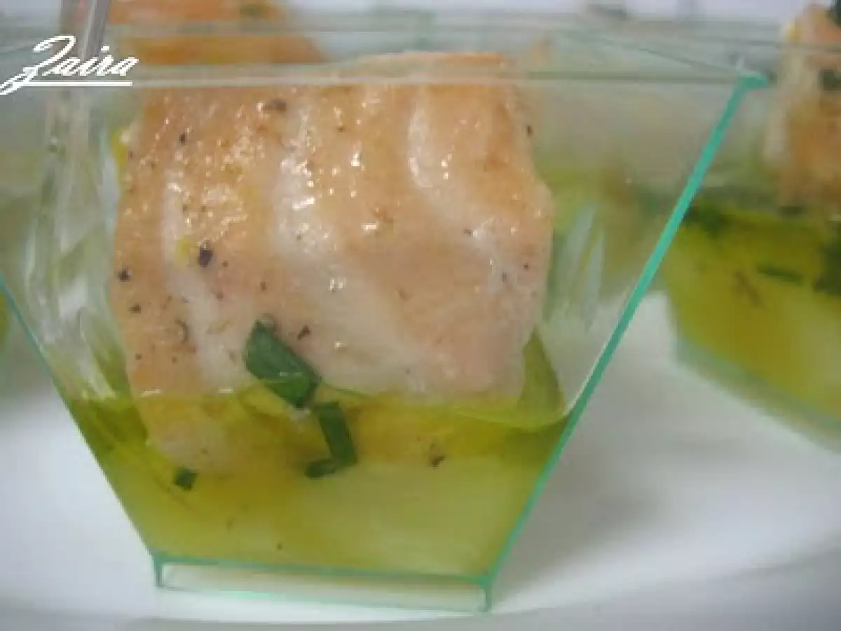 Daditos de salmón con vinagreta de piña, naranja y miel - foto 3