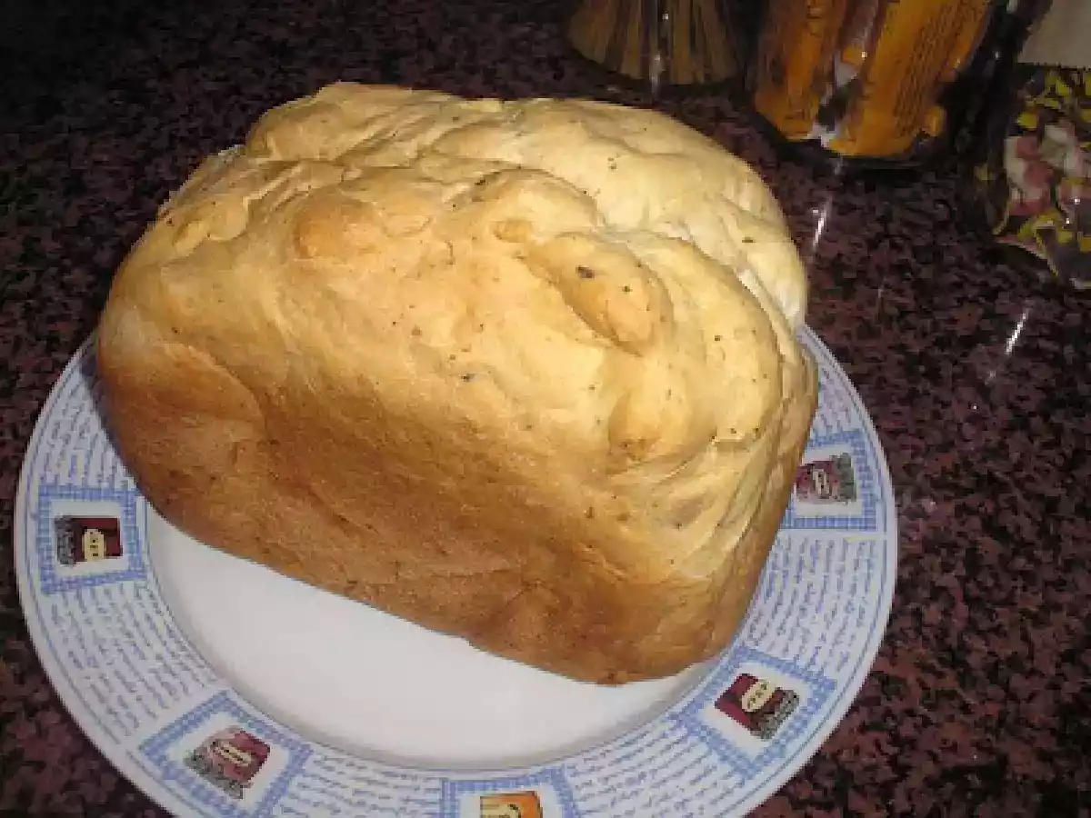 DAME PAN Y DIME TONTO. Pan de pesto y pan de salsa barbacoa, ¿ será por pan?