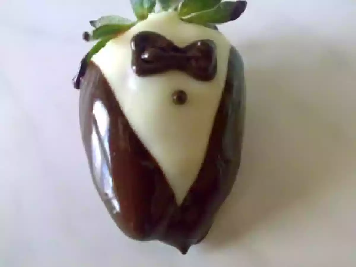 Decoracion de fresas para pastel/torta de novios - foto 5