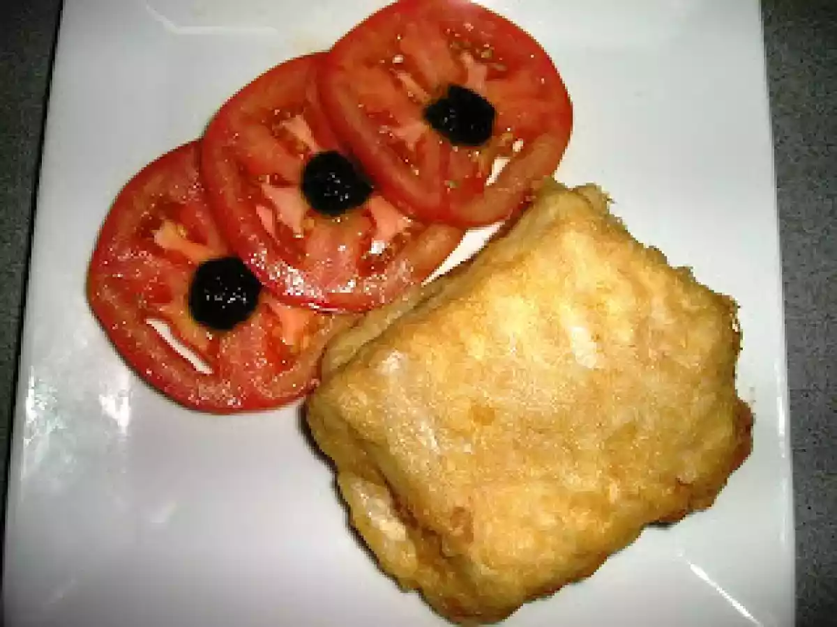 Delicias de merluza rellena de jamón y queso