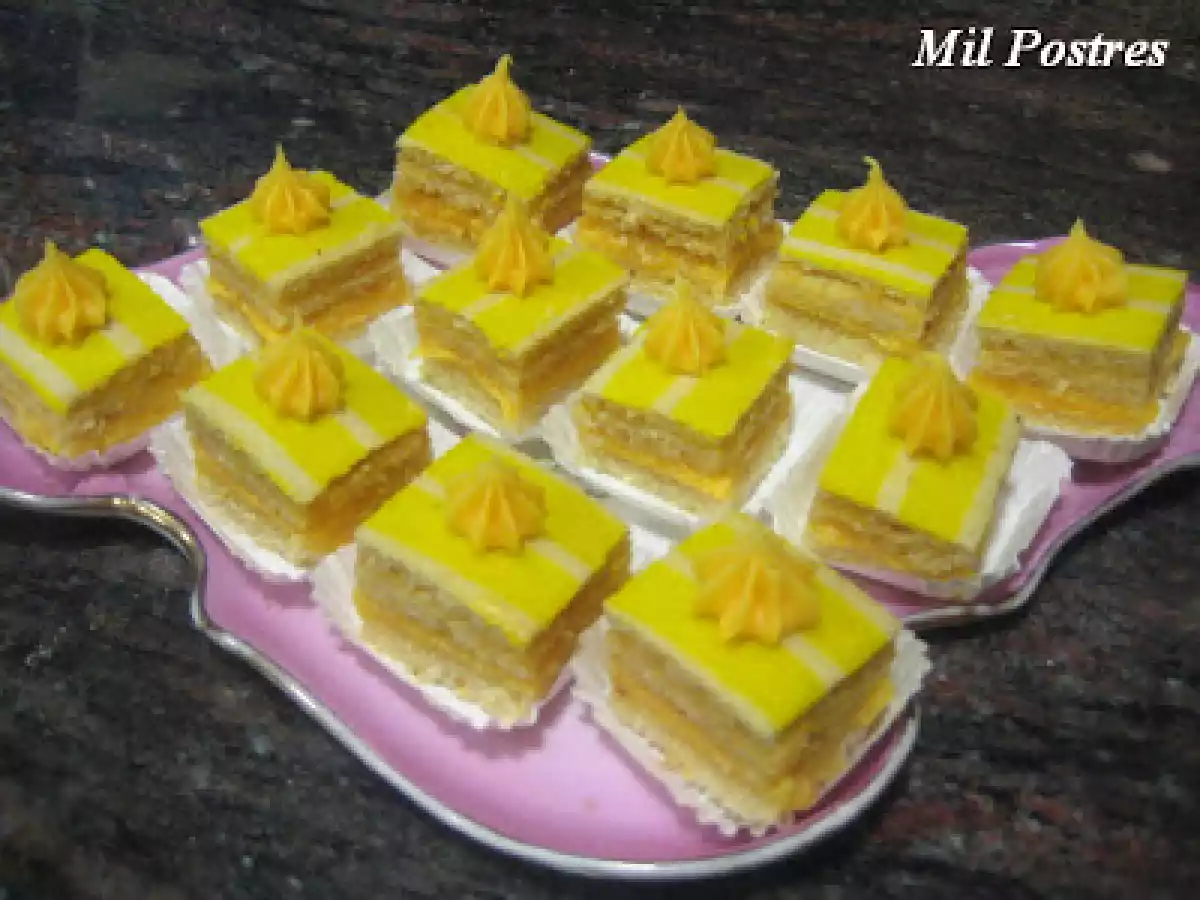 Desafío Enero Daring Bakers: Bizcocho Gioconda (Joconde). Pastelitos de limón - foto 3