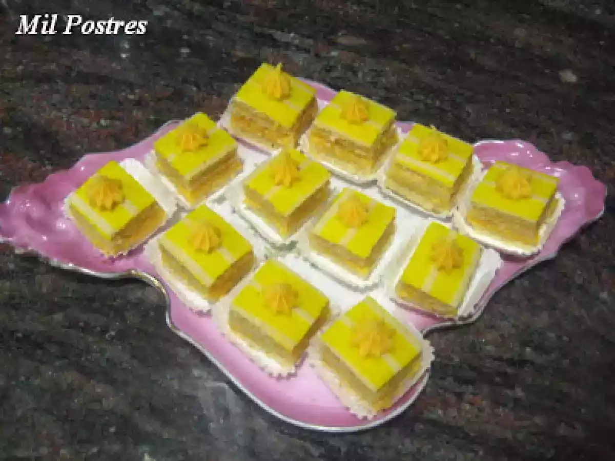 Desafío Enero Daring Bakers: Bizcocho Gioconda (Joconde). Pastelitos de limón - foto 4