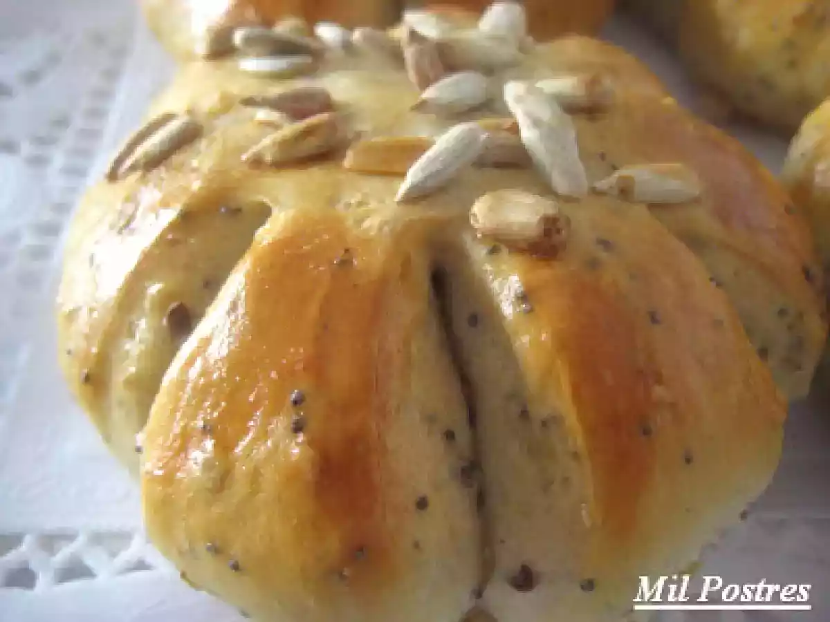 Día mundial del pan: Margaritas de pan de semillas y pipas de girasol