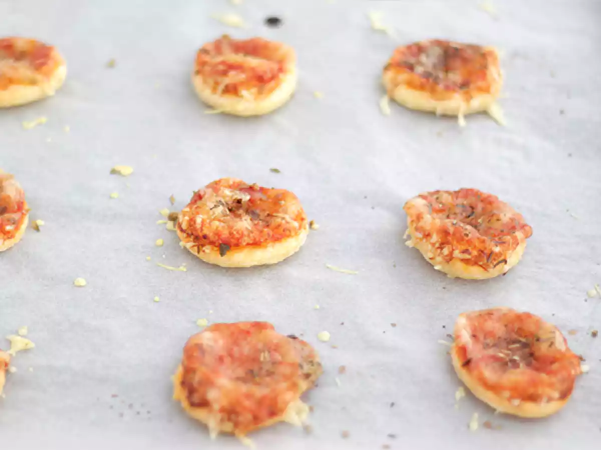 Discos de mini pizzas de hojaldre - foto 3