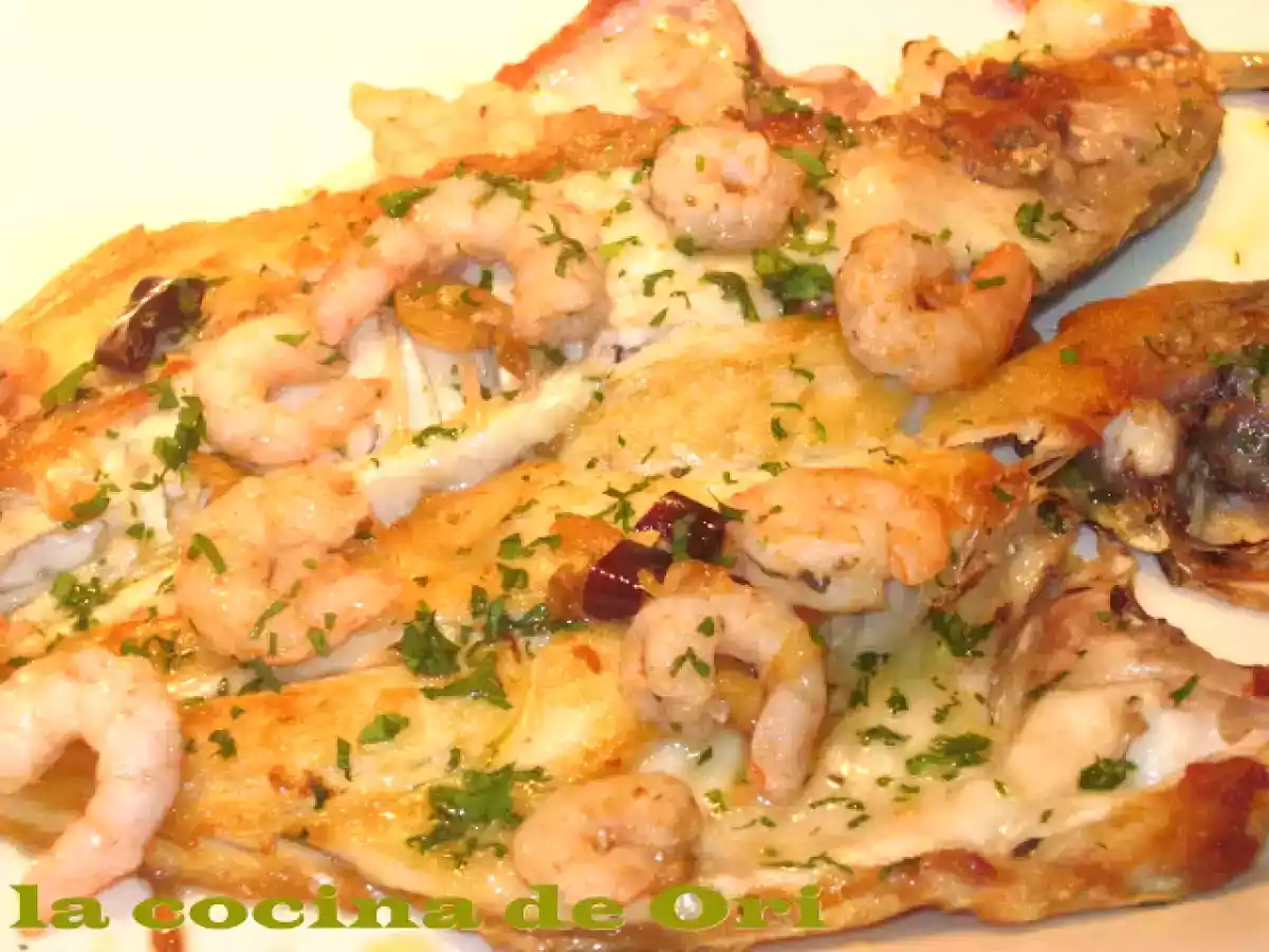 Dorada a la espalda con gambas