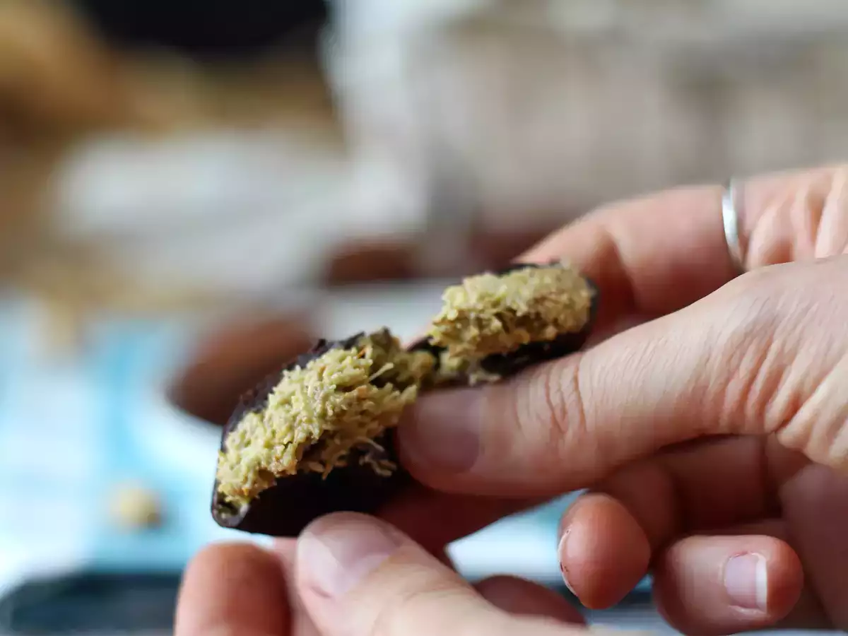 Dubai Chewy Cookie, la receta viral de mochis rellenos de pistacho y kataifi - foto 2
