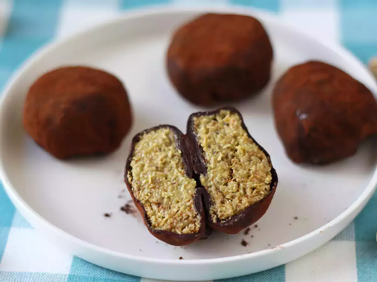 Dubai Chewy Cookie, la receta viral de mochis rellenos de pistacho y kataifi - foto 5