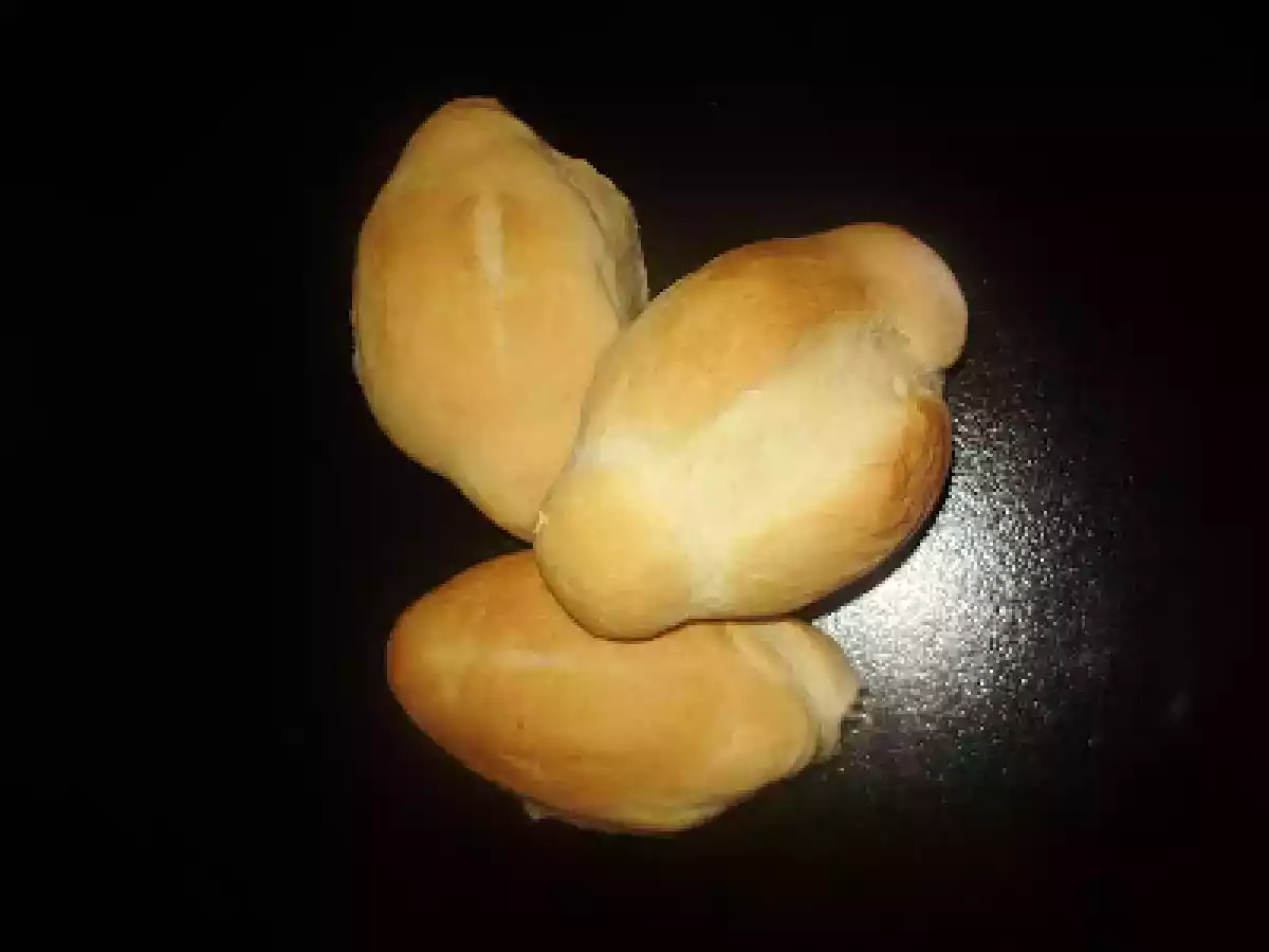 EL BOLILLO Y LA TELERA - foto 2