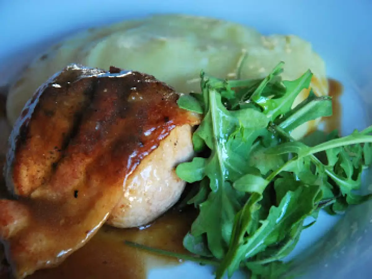 El inventor60: lomo de cerdo envuelto en bacon con puré de patatas