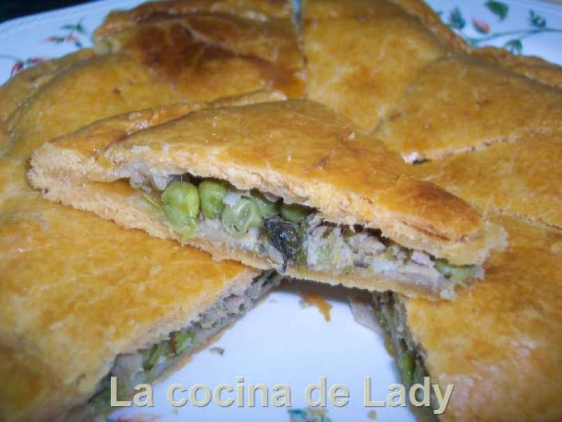 Empanada de Atún, cebolla y Guisantes (Convencional), foto 1