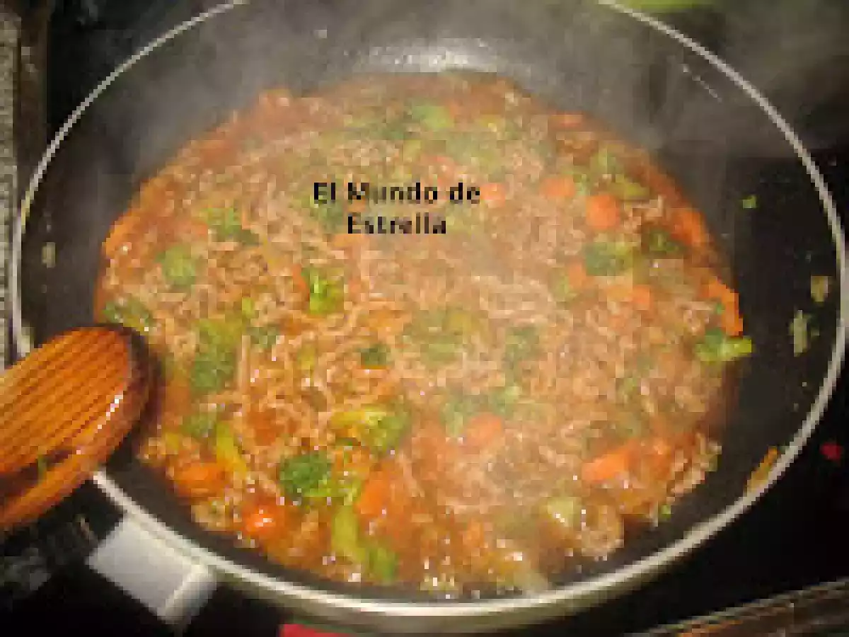 Empanada de brocolis y zanahoria - foto 5