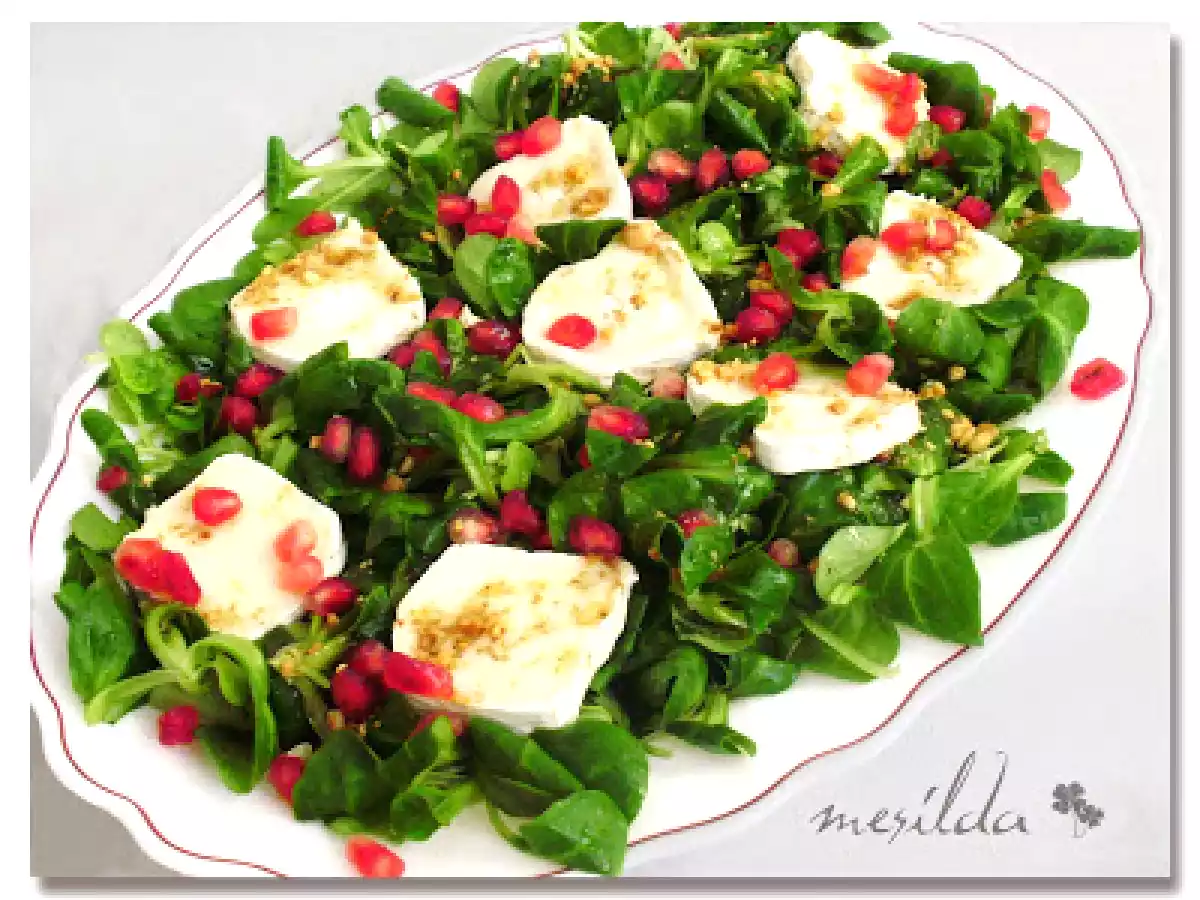 EMPANADA DE HOJALDRE, MORCILLA Y MANZANA - foto 3