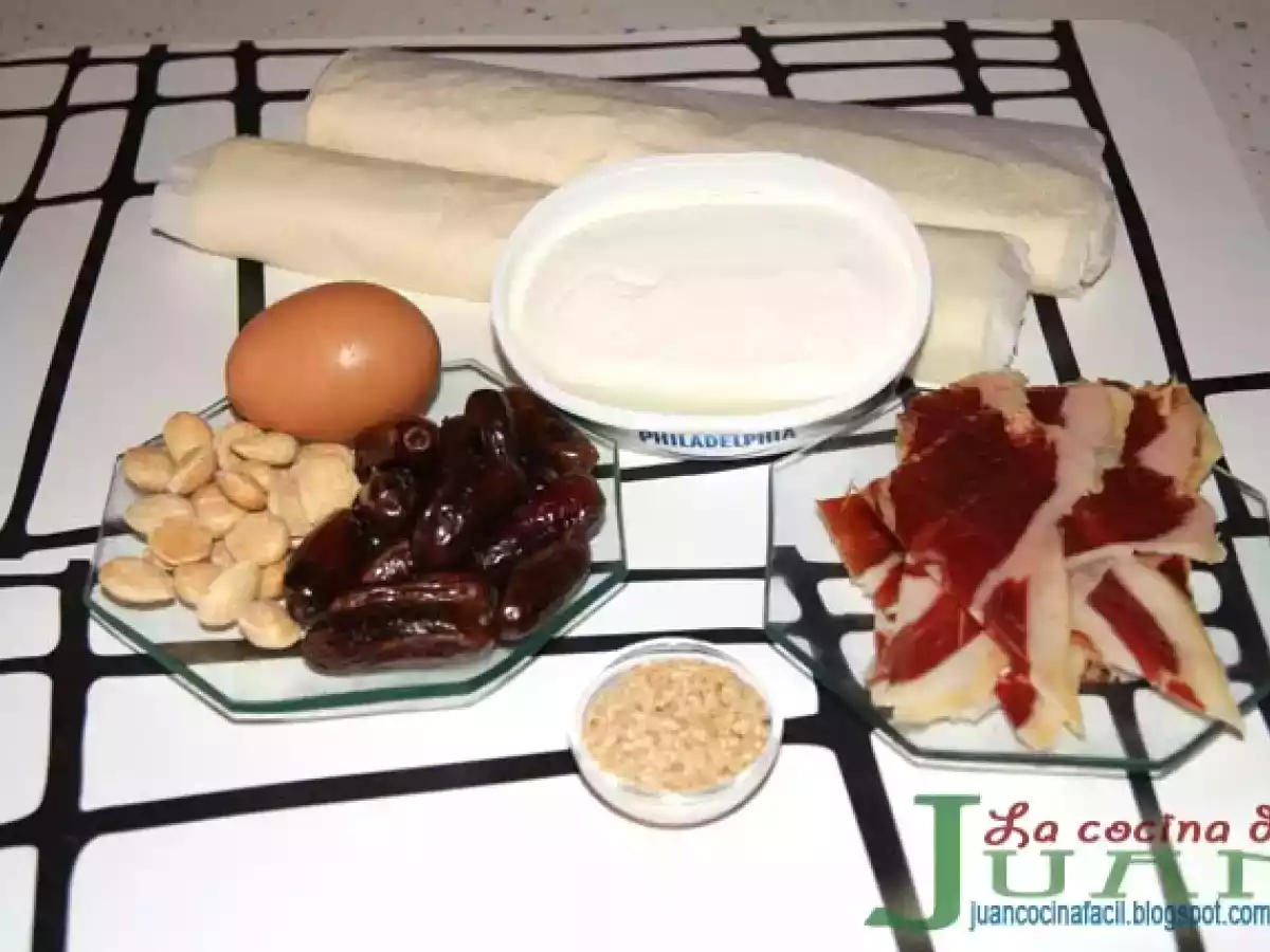 Empanada de jamon, queso crema y datiles