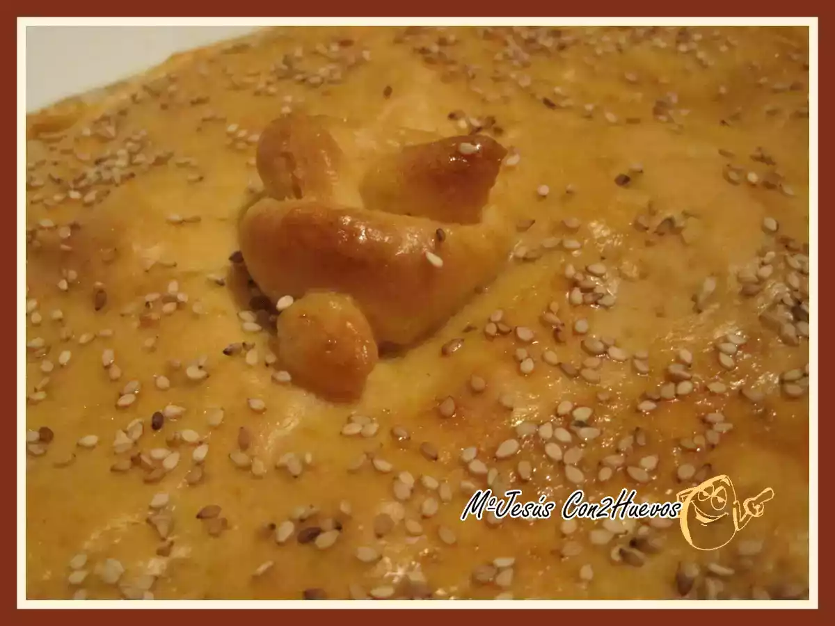 EMPANADA DE LOMO, PIMIENTOS Y CEBOLLA