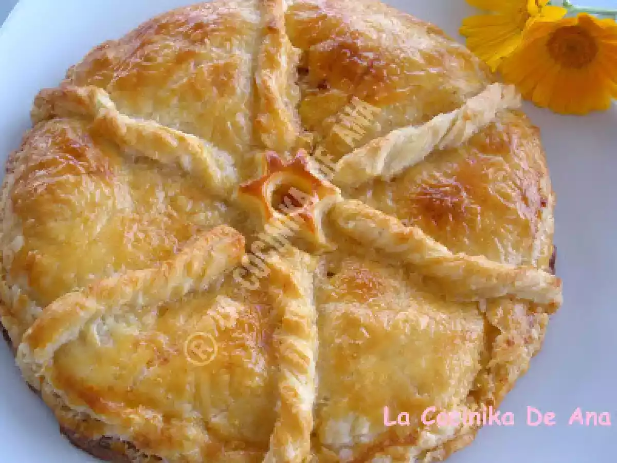 Empanada de pisto, atún y queso - foto 2