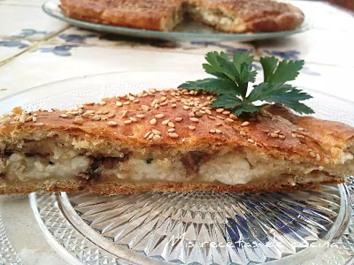 Empanada de queso y anchoas - foto 4