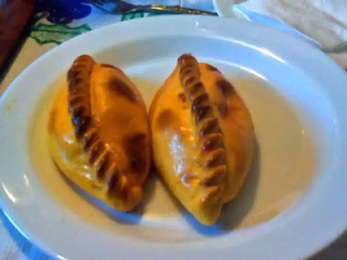 Empanadas limeñas - comida peruana