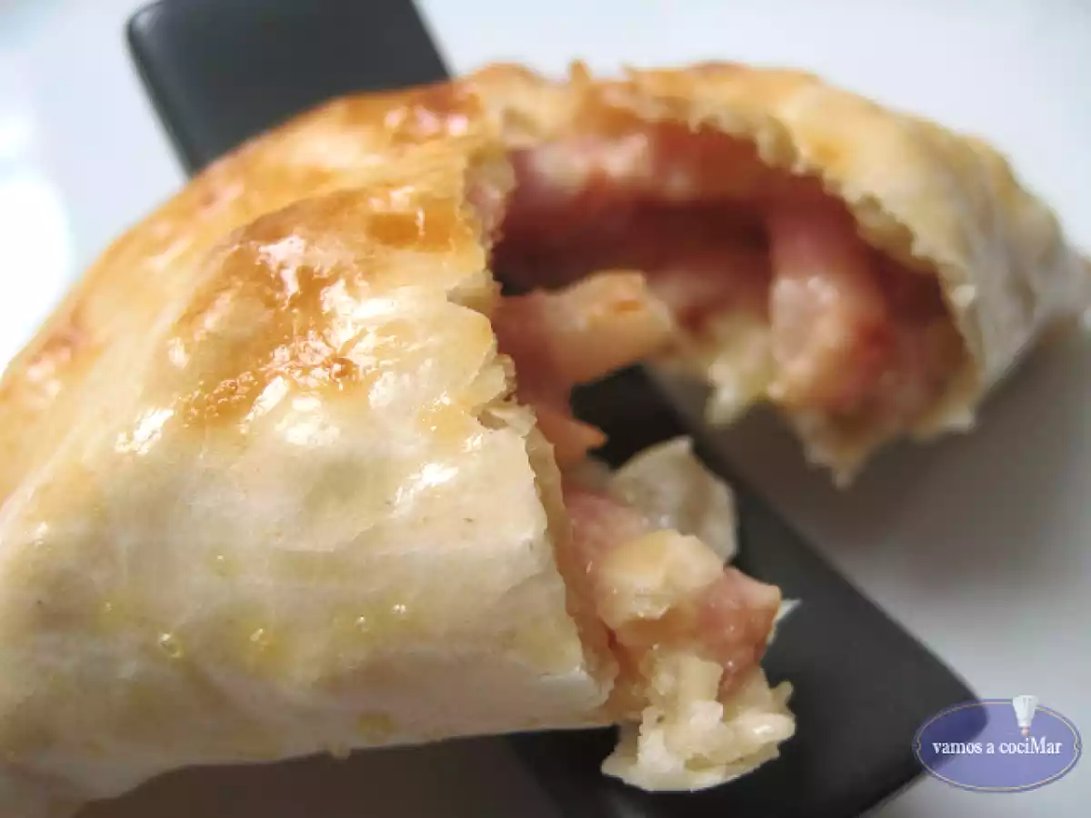 Empanadillas carbonara