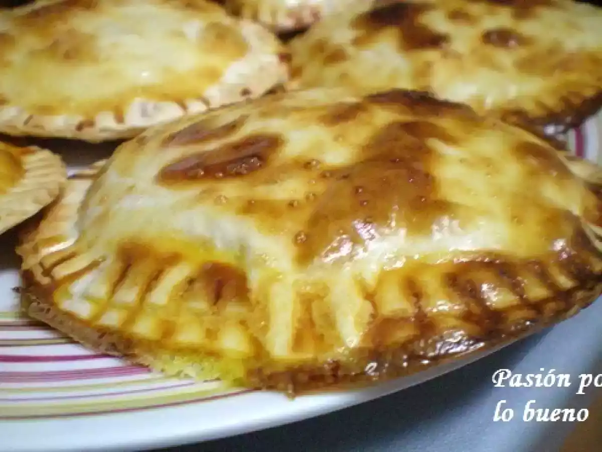 Empanadillas de atún al horno
