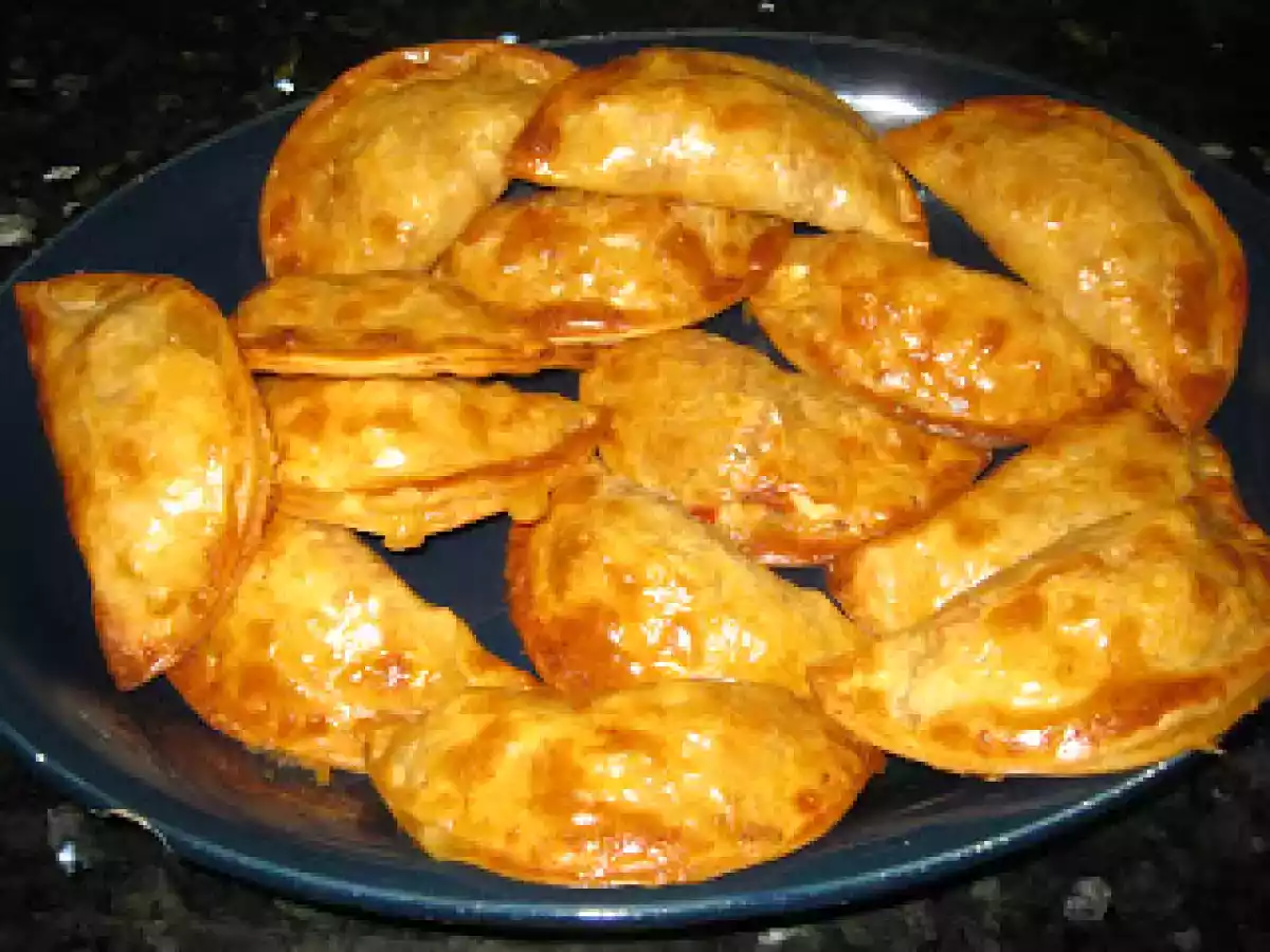 Empanadillas de bocadelia al horno