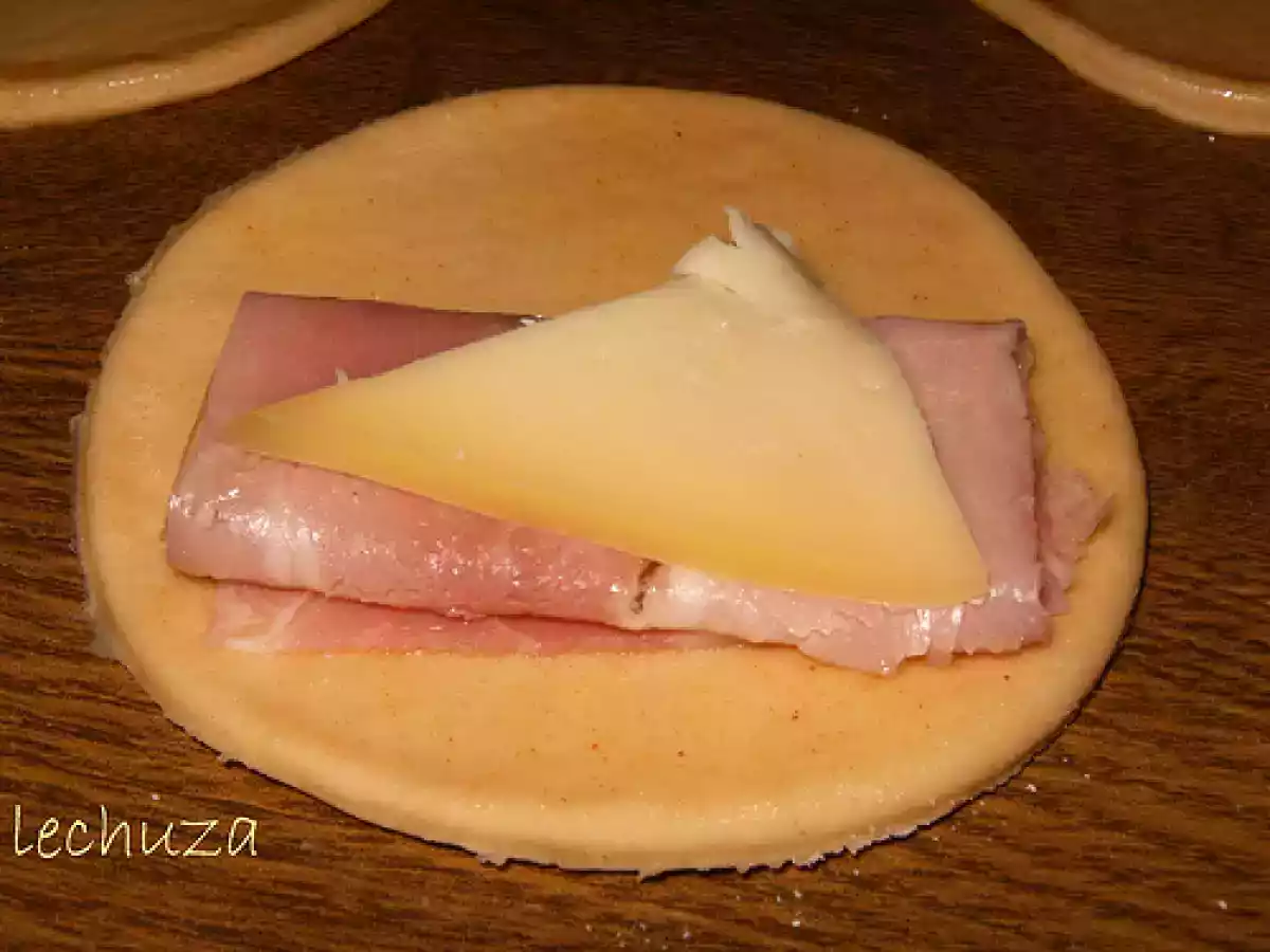 Empanadillas de lacón y queso san simón da costa - foto 4