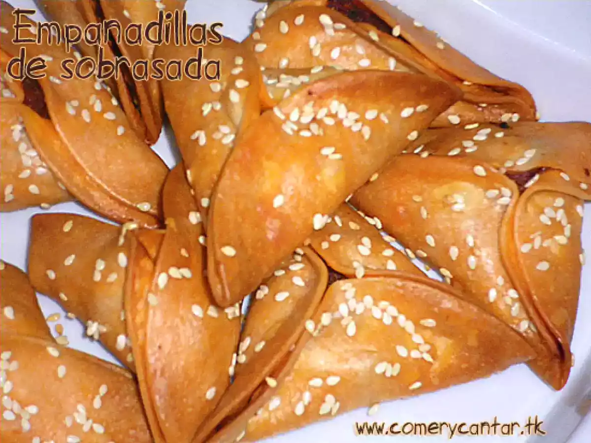 Empanadillas de sobrasada y miel