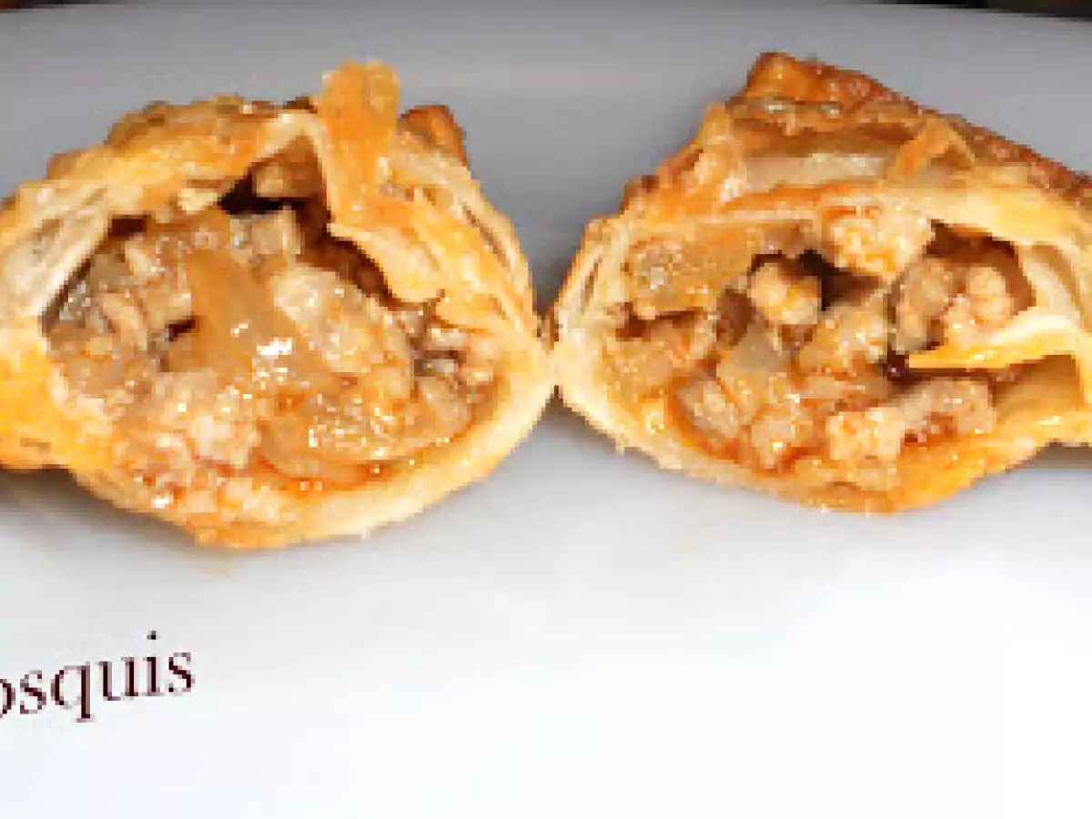 Empanadillas de zamburiñas y de carne, y postre rico rico - foto 2