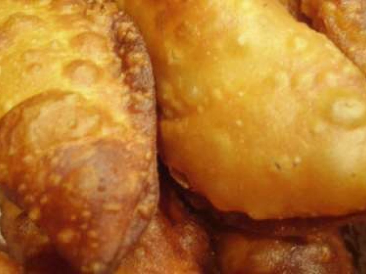 Empanadillas rellenas de croquetas de pollo Receta Petitchef