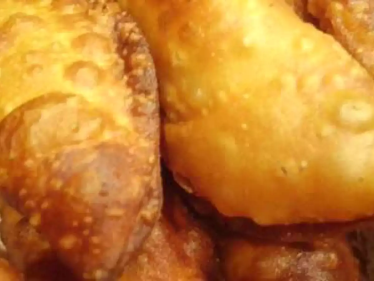 Empanadillas rellenas de croquetas de pollo - foto 2