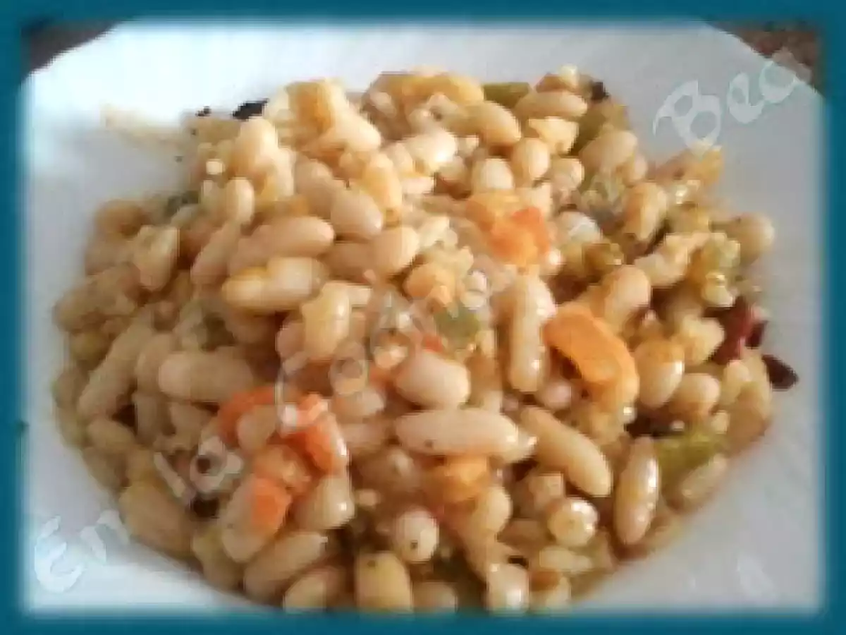 Empedrado de arroz y judías blancas