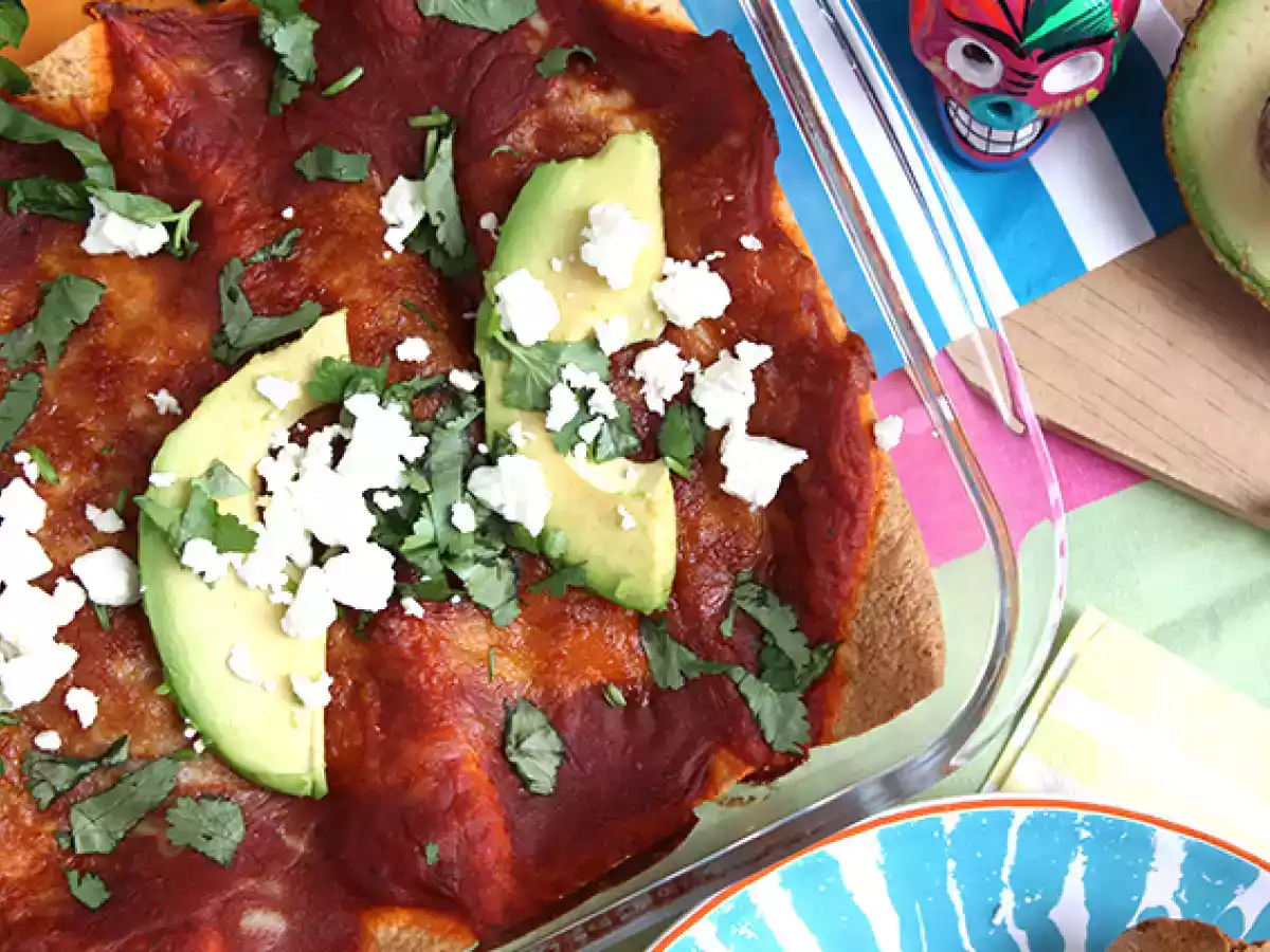 Enchiladas de pollo con salsa de chili