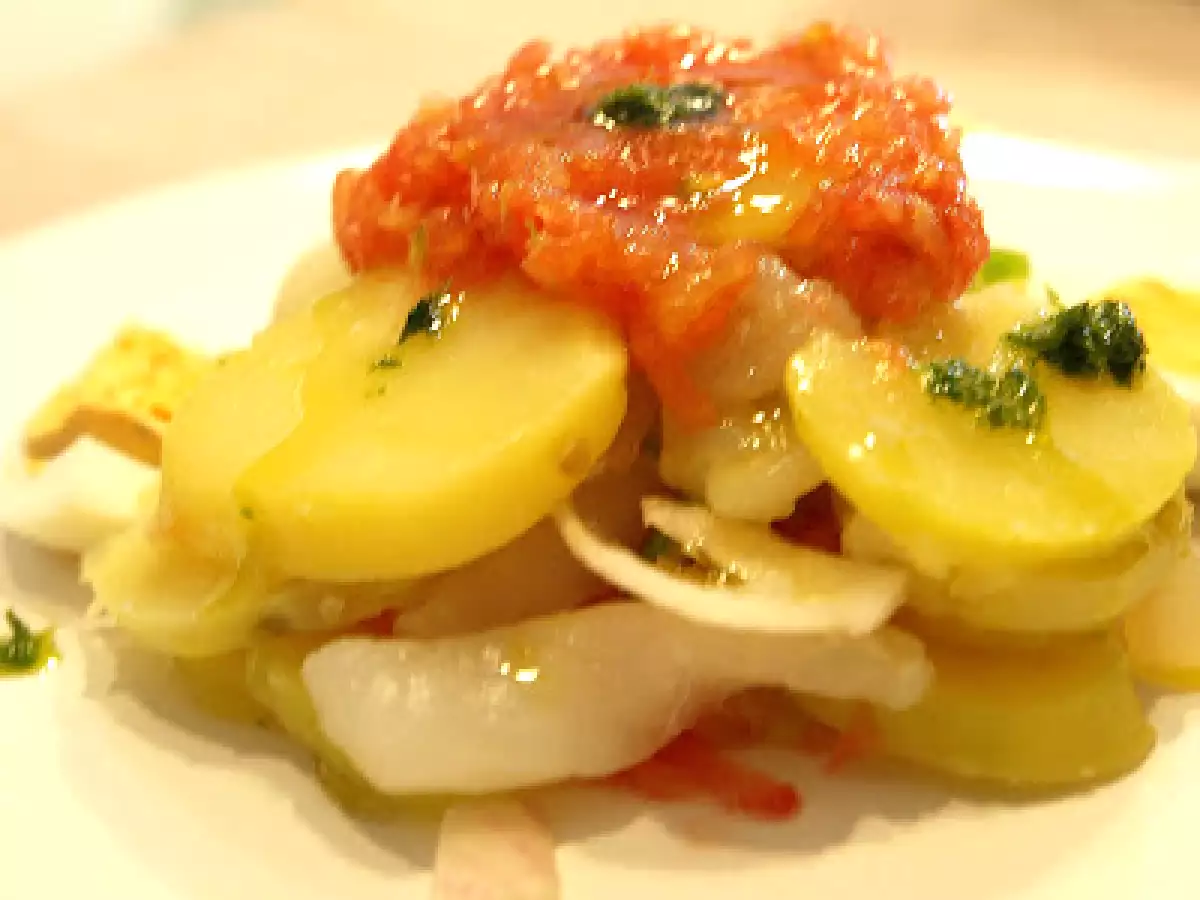 Ensalada a lo pobre con bacalao - foto 2