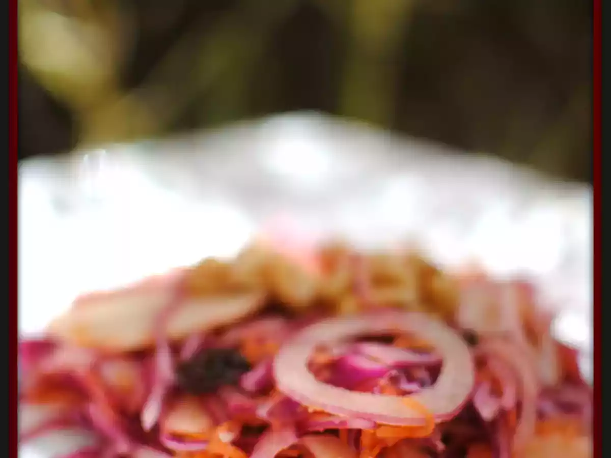 Ensalada china de repollo, zanahoria y manzana - foto 2