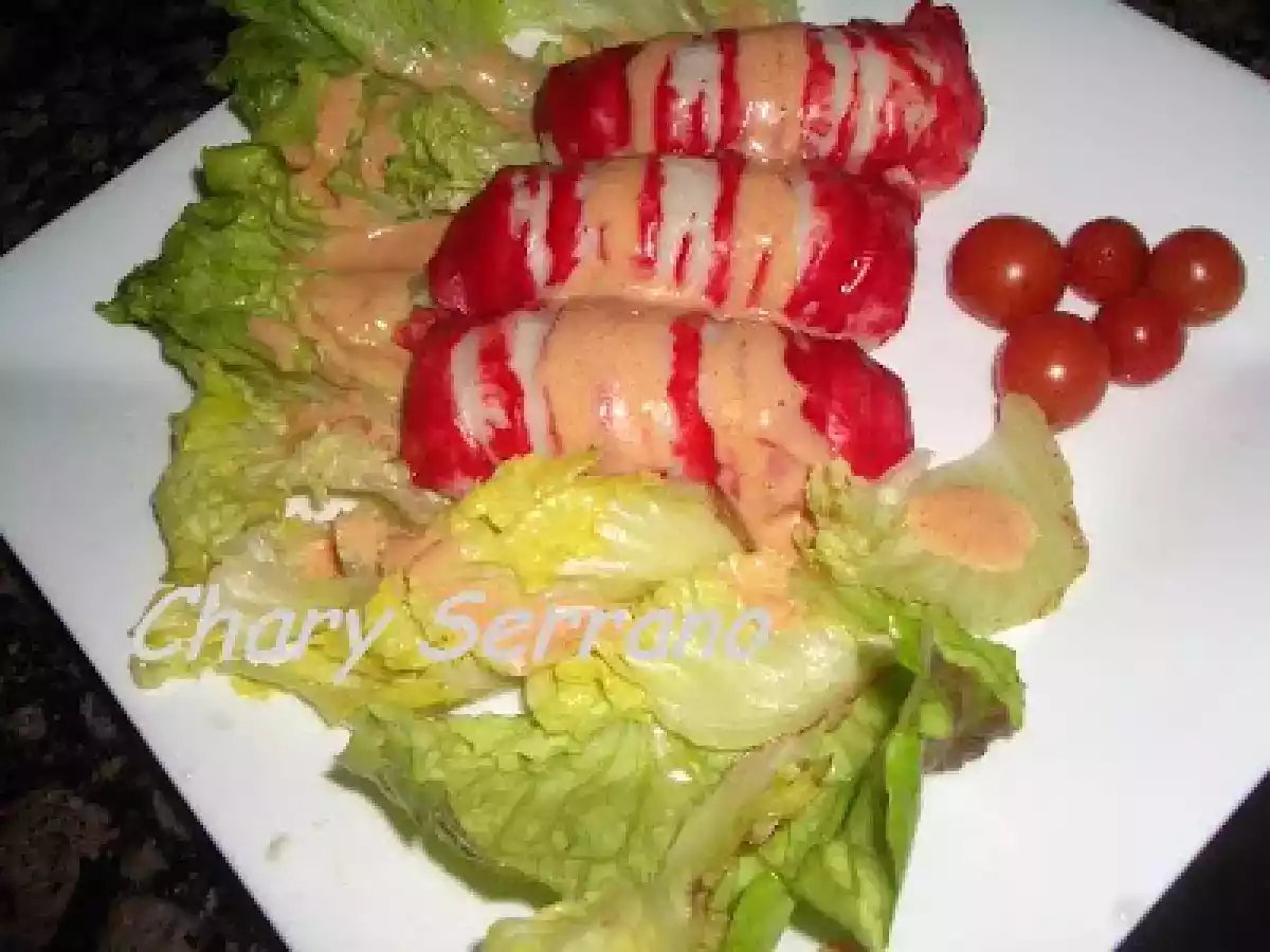 Ensalada con colas de langosta (surimi)