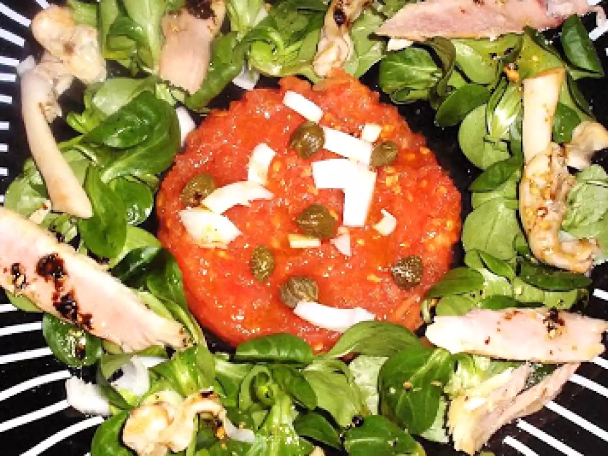 ENSALADA CON VENTRESCA DE ATÚN Y NAVAJAS, 