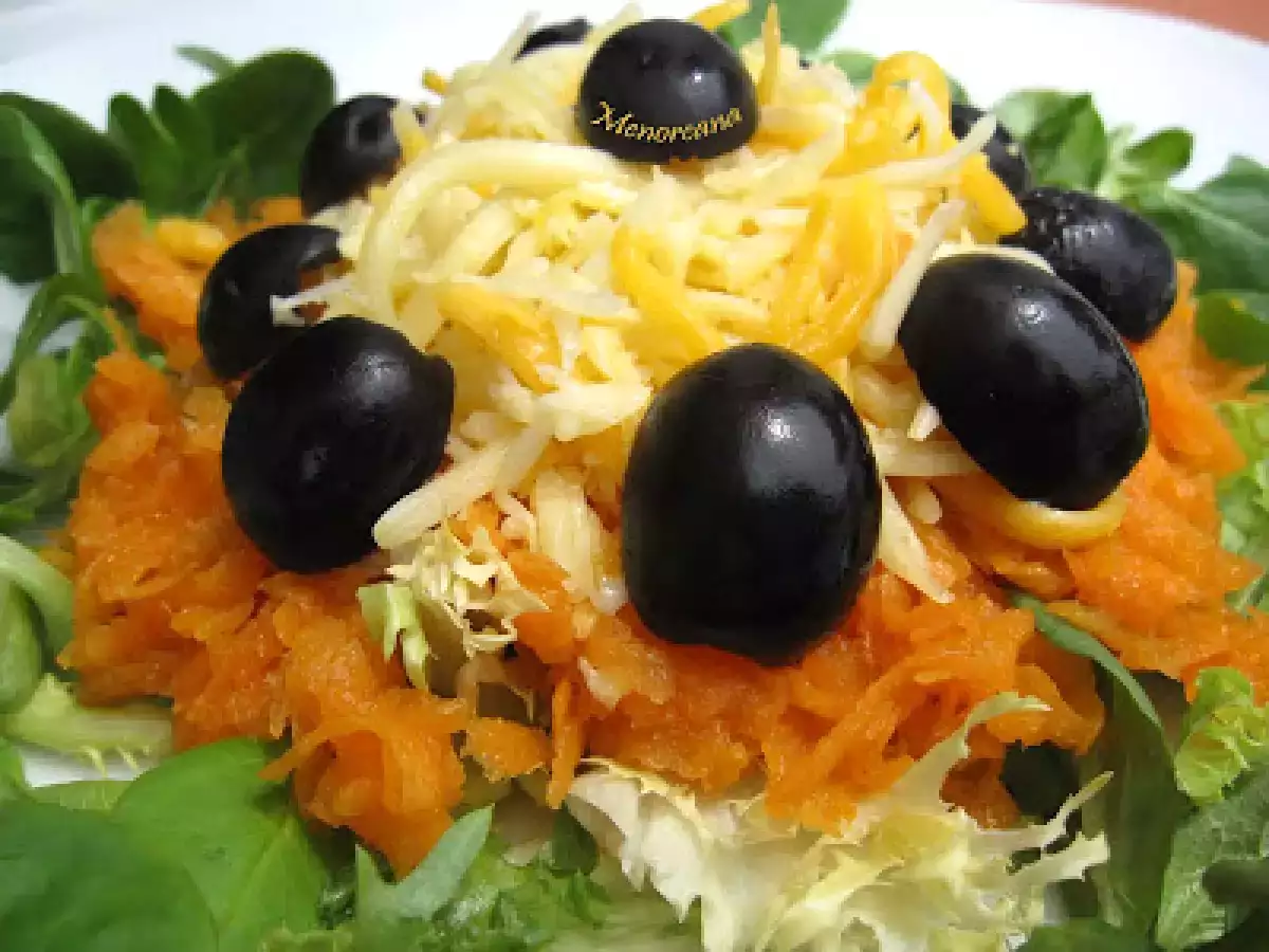 Ensalada con zanahorias y queso - foto 2