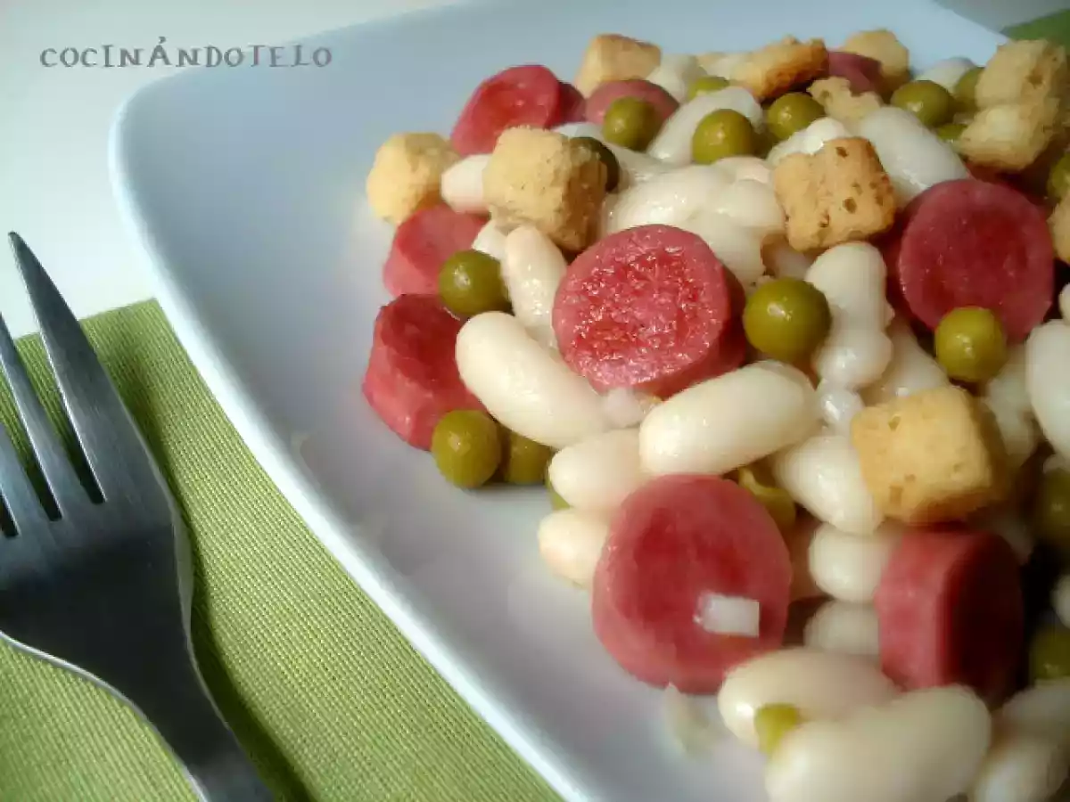 Ensalada de alubias blancas con salchichas - foto 2