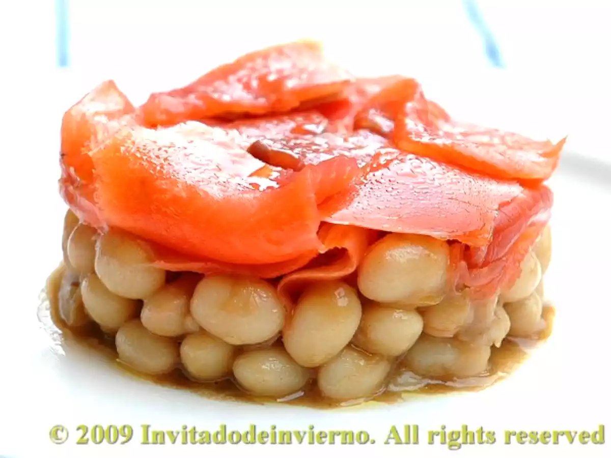 Ensalada de alubias con salmón ahumado - foto 2