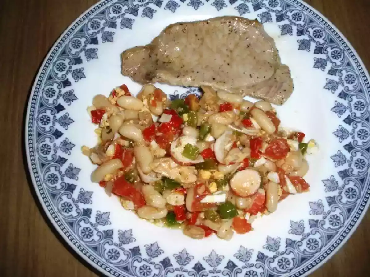 Ensalada de Alubias y Lomo de Cerdo para Acompañar