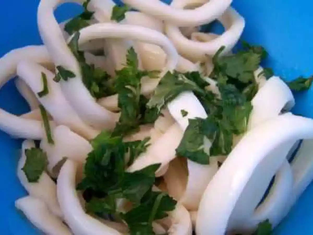 Ensalada de anillos de calamares - foto 3