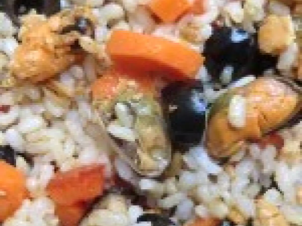 Ensalada de arroz con mejillones