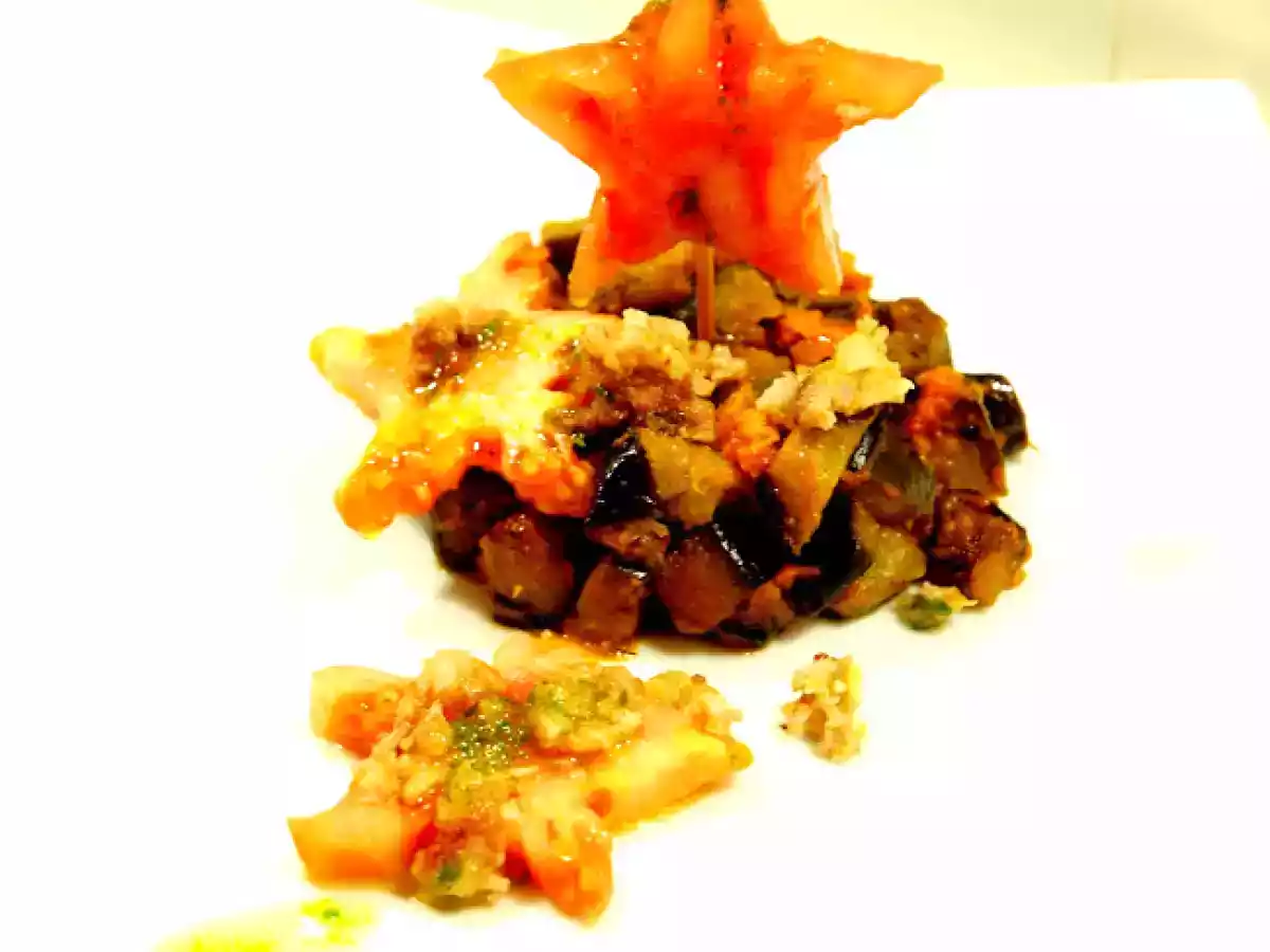 Ensalada de berenjena, con patatas, lomo y virutas de panceta - foto 3