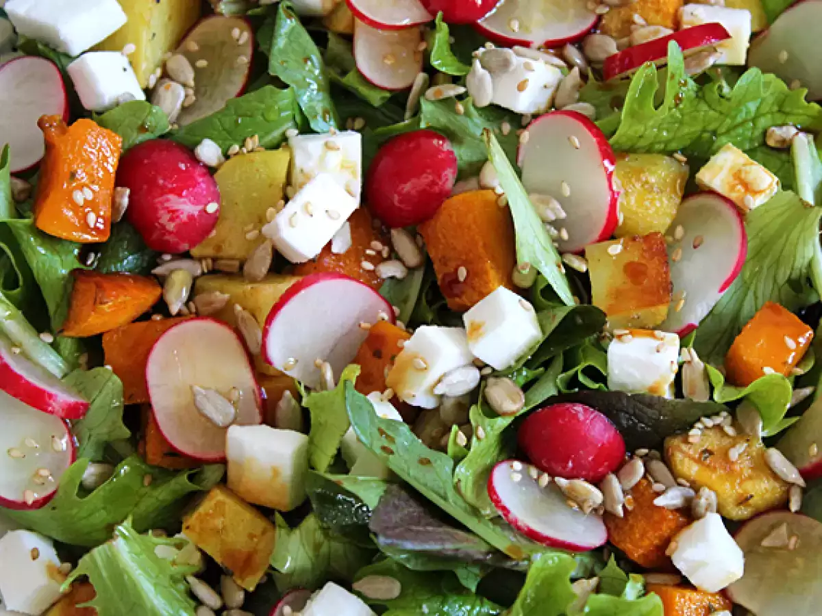 Ensalada de calabaza, patata, rábanos y queso feta - foto 4