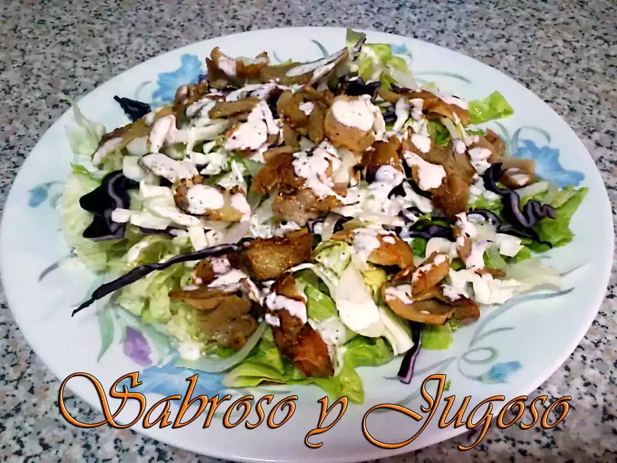 Ensalada de carne shawarma