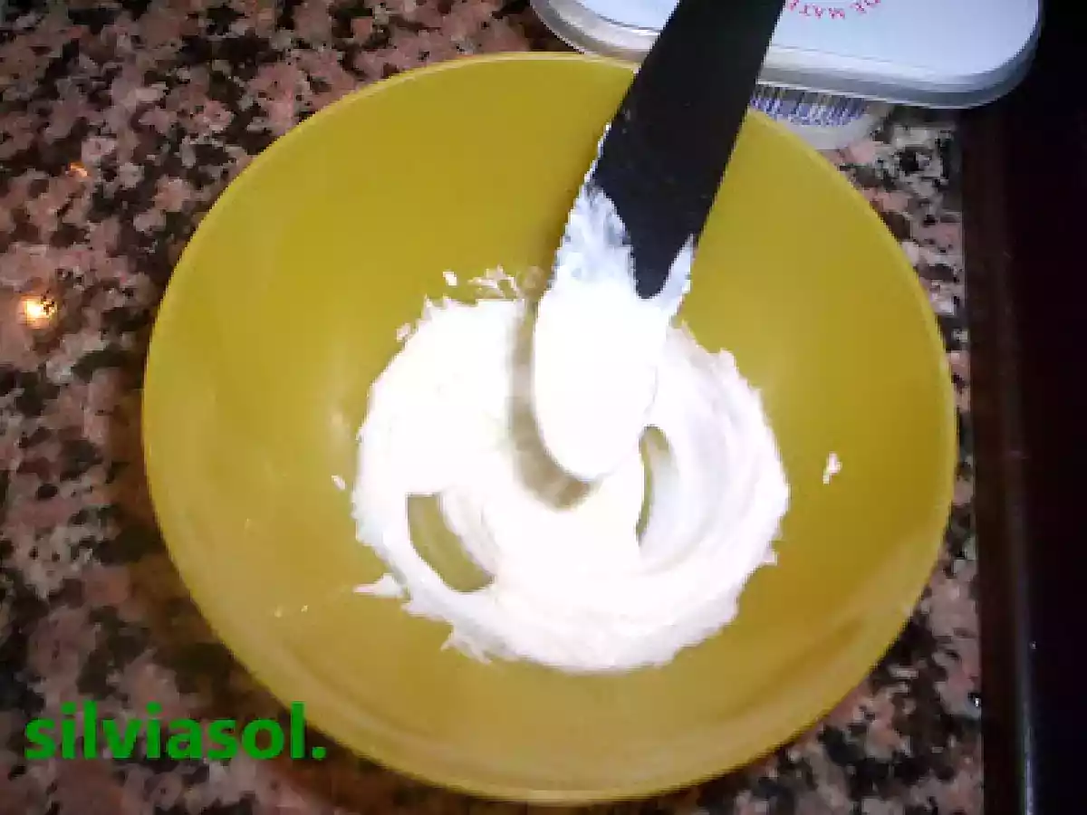 ENSALADA DE CHAMPIÑONES Y QUESO LIGERO. - foto 3