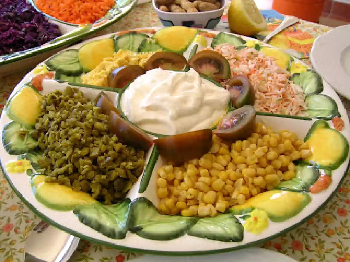 ENSALADA DE COL CON LACTONESA